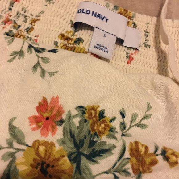 Dress - Picture 5 of 6